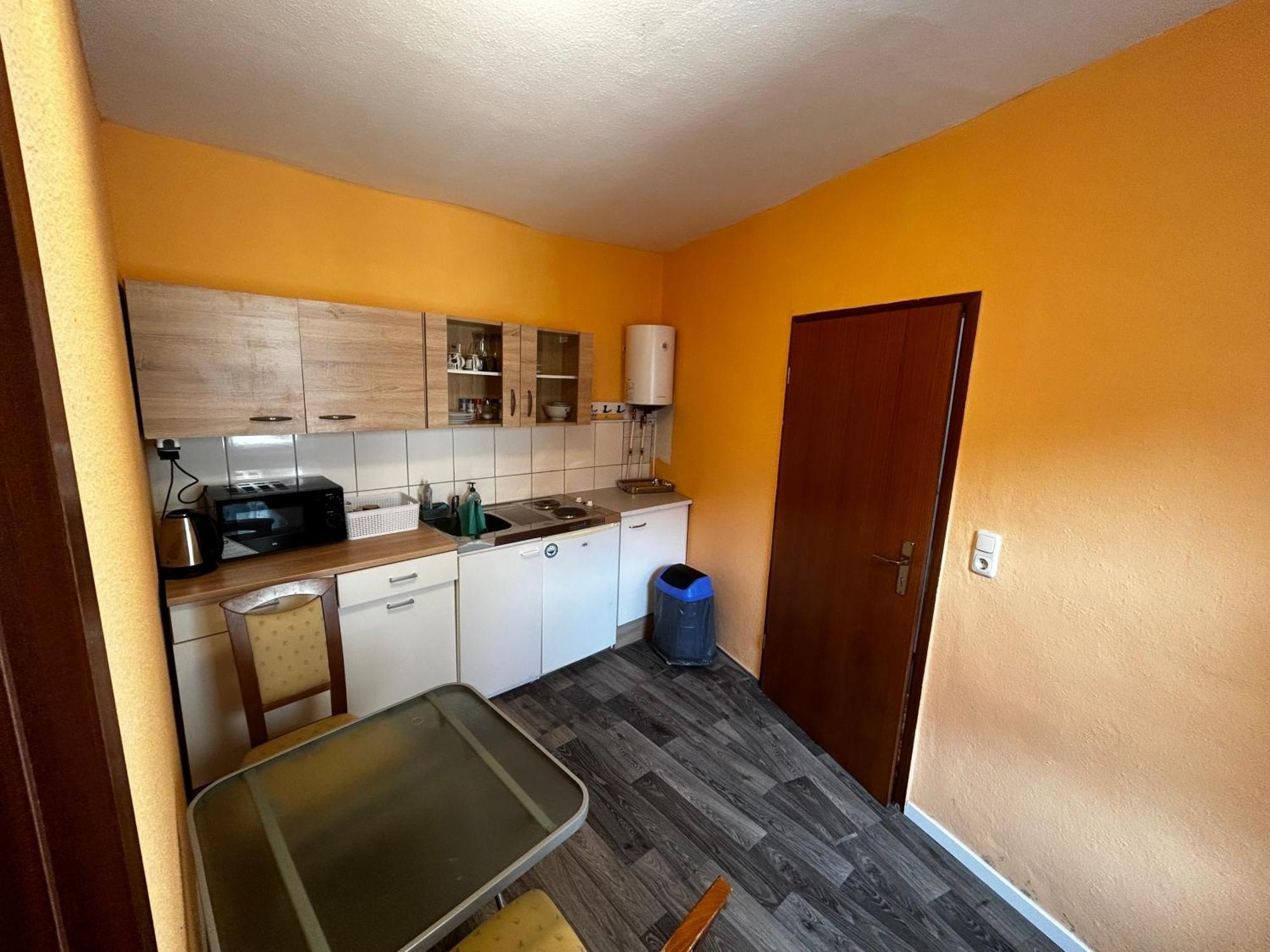 Ferienwohnung #2 In Der Altstadt Von Stadtroda Ngoại thất bức ảnh